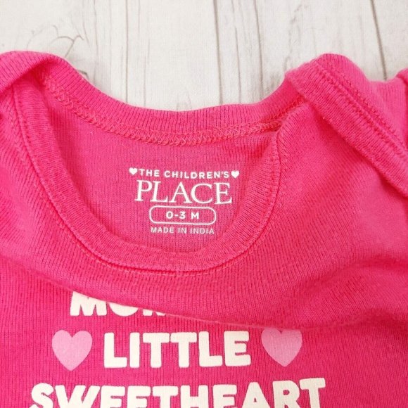 The Children's Place 2 Outfit Summer Bodysuit Set Mommy's Daddy Pink/Purple 0-3M - Picture 3 of 10